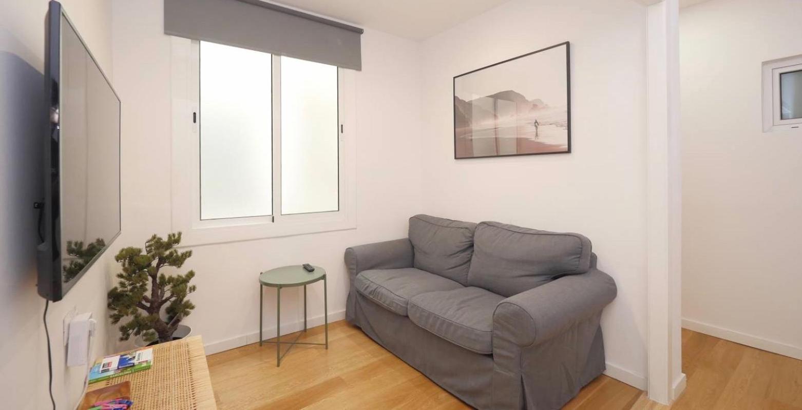 Oasis Apartments & Studios Old Town Center บาร์เซโลนา ภายนอก รูปภาพ