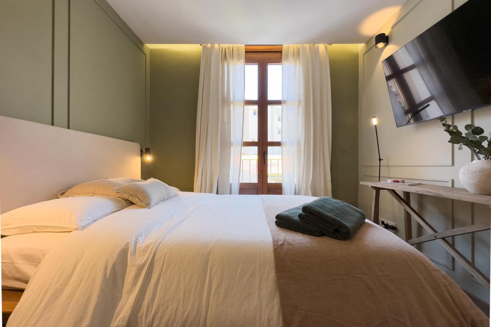 Oasis Apartments & Studios Old Town Center บาร์เซโลนา ภายนอก รูปภาพ
