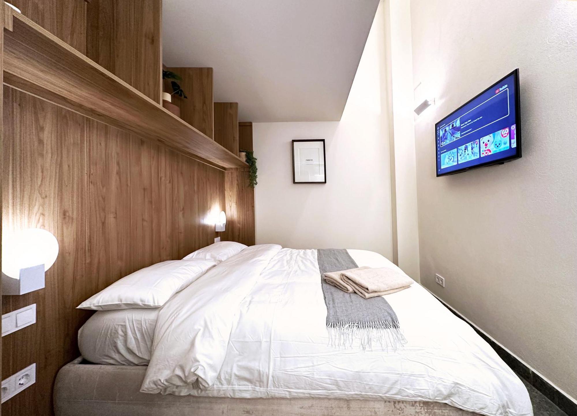 Oasis Apartments & Studios Old Town Center บาร์เซโลนา ภายนอก รูปภาพ
