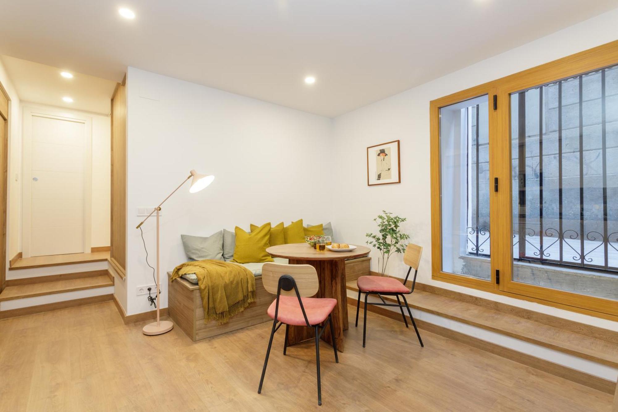 Oasis Apartments & Studios Old Town Center บาร์เซโลนา ภายนอก รูปภาพ